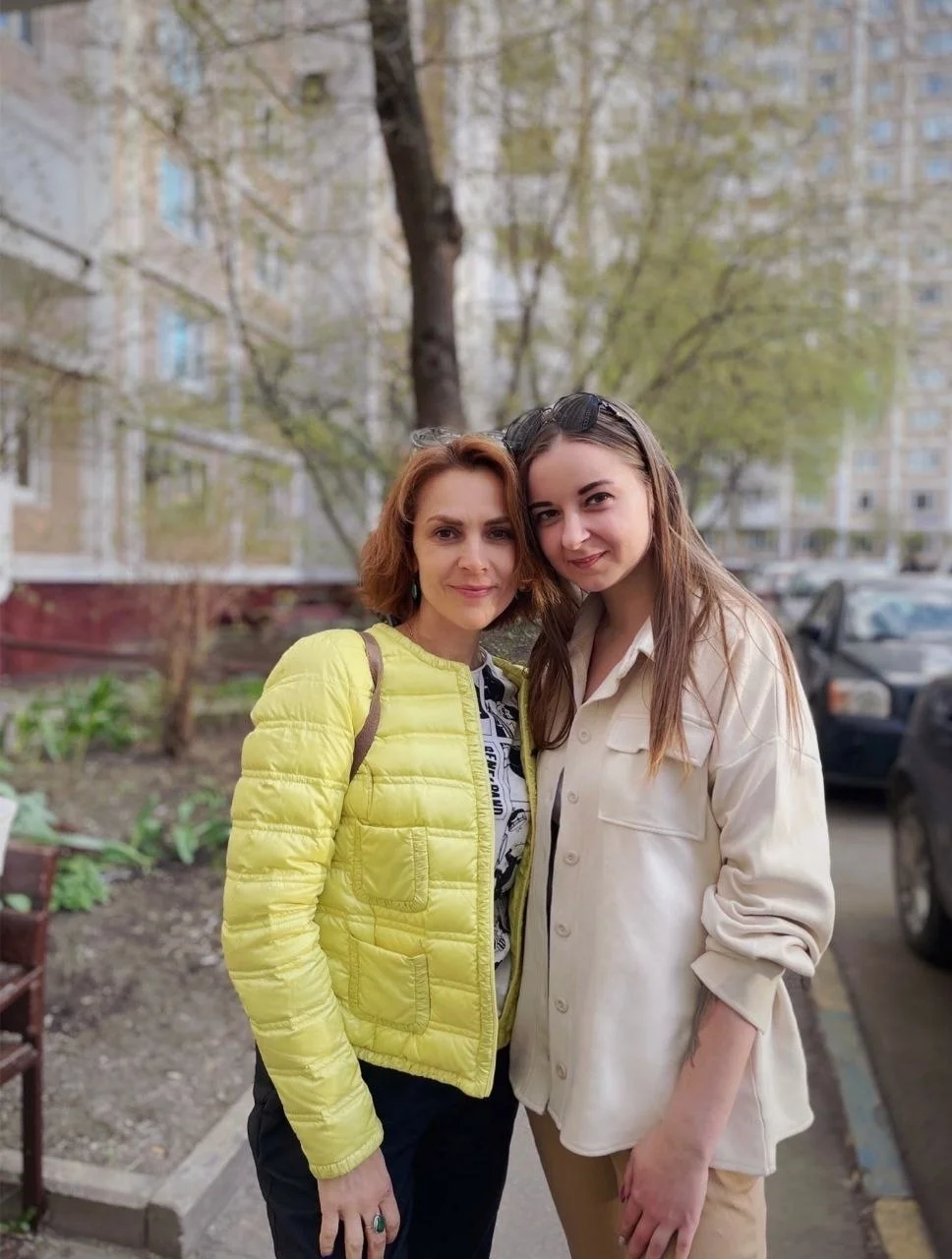 Команда «Артели» с участниками съёмок — фотография 13